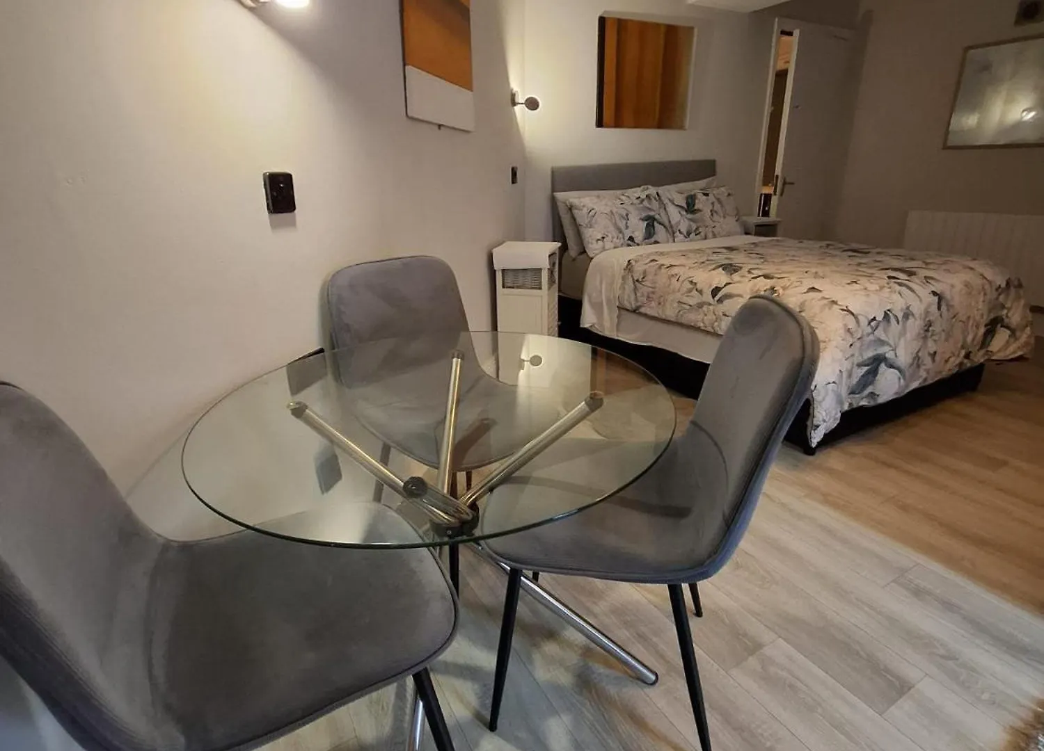 Mariners Rest One Bedroom Apartment In Innishannon Village Cork