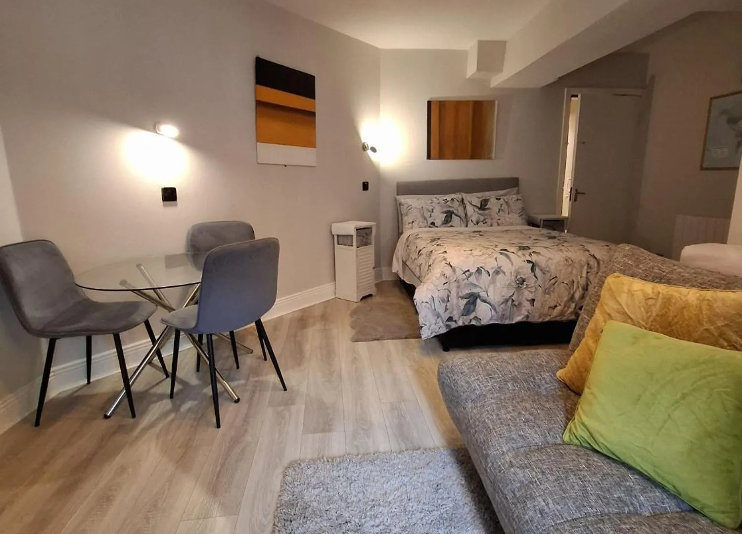 Mariners Rest One Bedroom Apartment In Innishannon Village Cork
